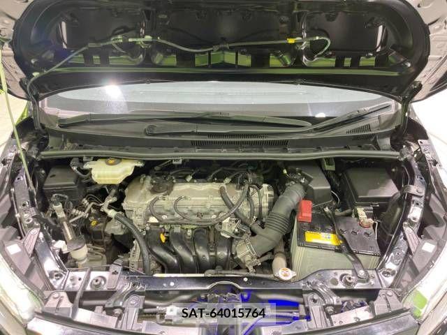 Toyota VOXY 2020-06 343663-19