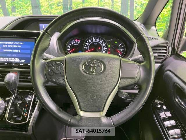 Toyota VOXY 2020-06 343663-12