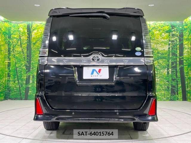 Toyota VOXY 2020-06 343663-16