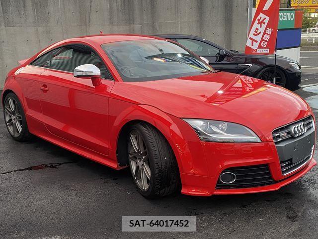 Audi TTS 2010-06 293133-5