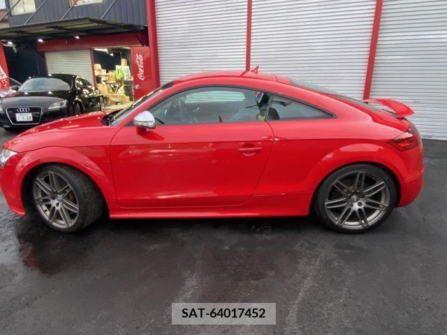 Audi TTS 2010-06 293133-9