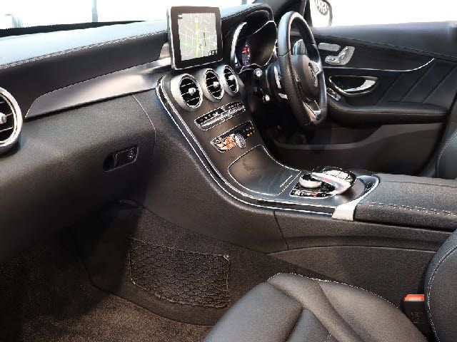 Amg C-CLASS 2018-06 3549-1