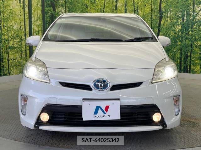 Toyota PRIUS 2012-02 393336-14