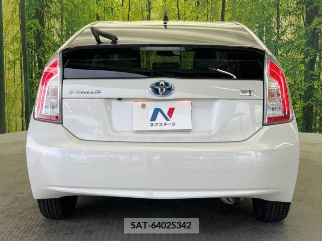 Toyota PRIUS 2012-02 393336-15