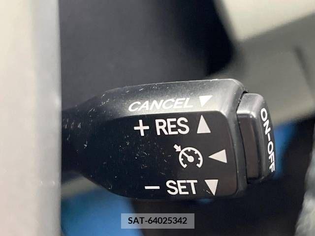 Toyota PRIUS 2012-02 393336-4