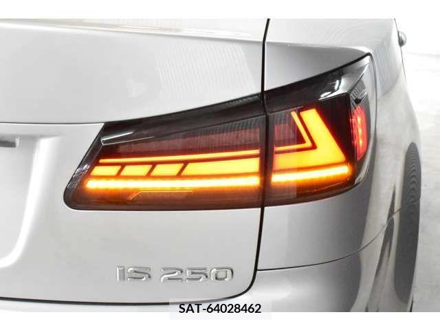 Lexus IS 2008-12 238822-3
