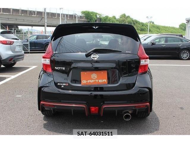 Nissan NOTE 2017-06 330237-7