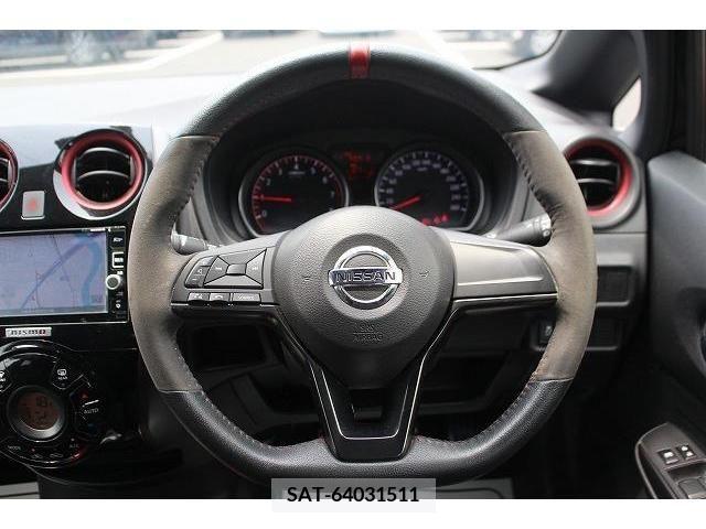 Nissan NOTE 2017-06 330237-16