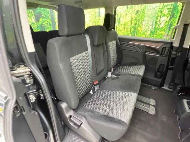 Mitsubishi DELICA D5 2022-12 28451-9