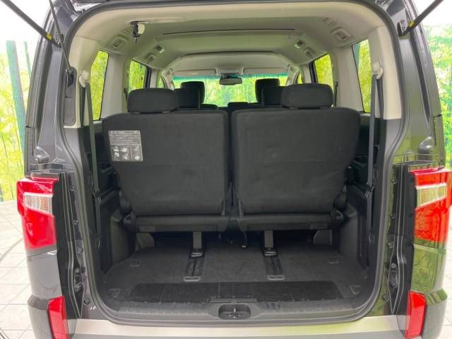 Mitsubishi DELICA D5 2022-12 28451-11