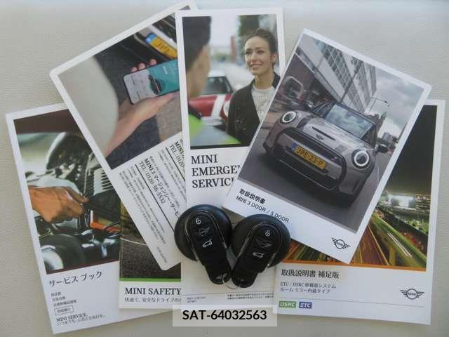 Bmw MINI 2022-04 277310-19