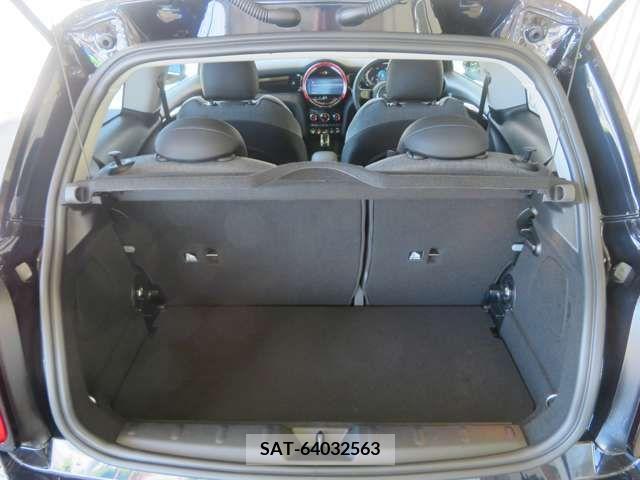 Bmw MINI 2022-04 277310-18