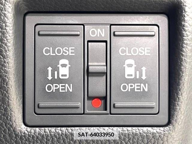 Honda N BOX CUSTOM 2022-09 382082-4