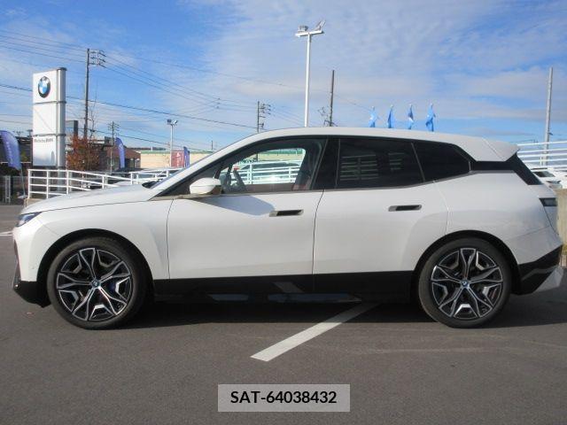 Bmw IX 2023-06 204986-7