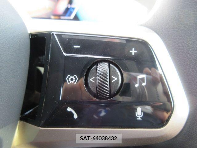 Bmw IX 2023-06 204986-19