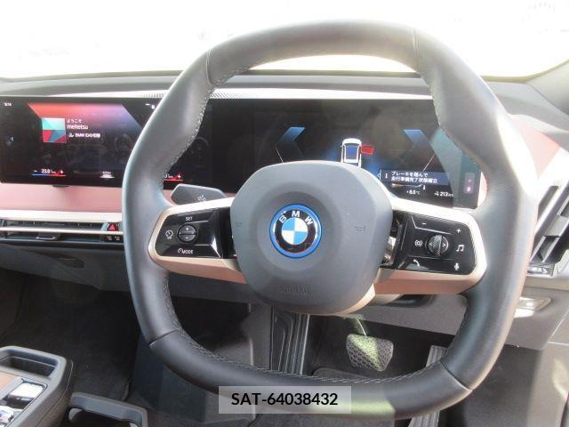 Bmw IX 2023-06 204986-17