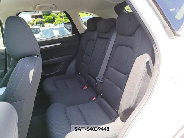 Mazda CX-5 2018-03 358759-22