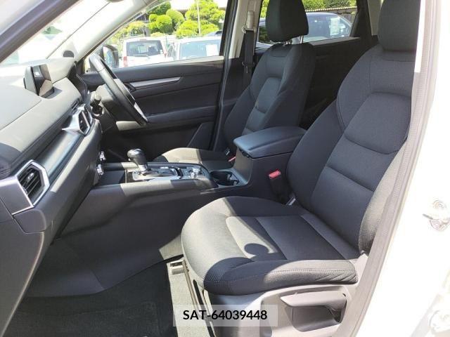 Mazda CX-5 2018-03 358759-21
