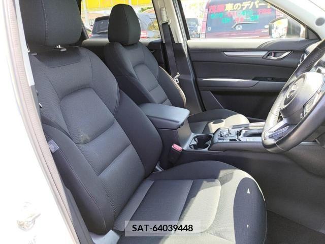 Mazda CX-5 2018-03 358759-20