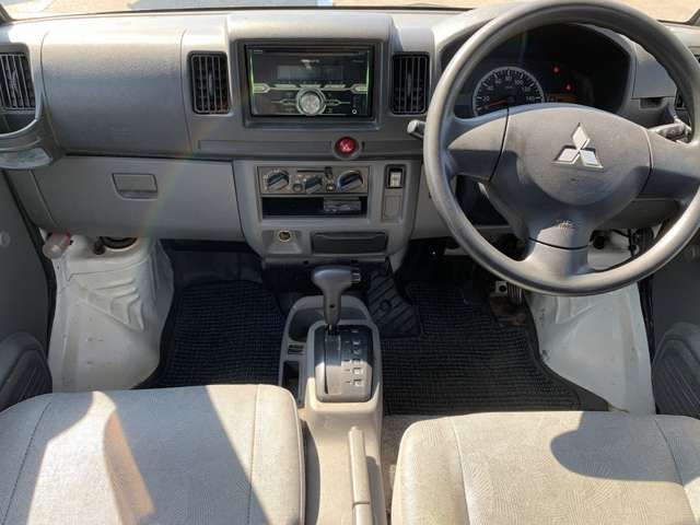 Mitsubishi MINICAB VAN 2010-10 4576-8