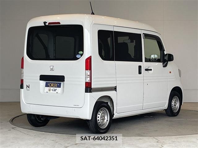 Honda N-VAN 2020-02 280633-1