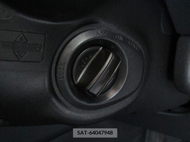 Nissan DUALIS 2010-02 296665-10