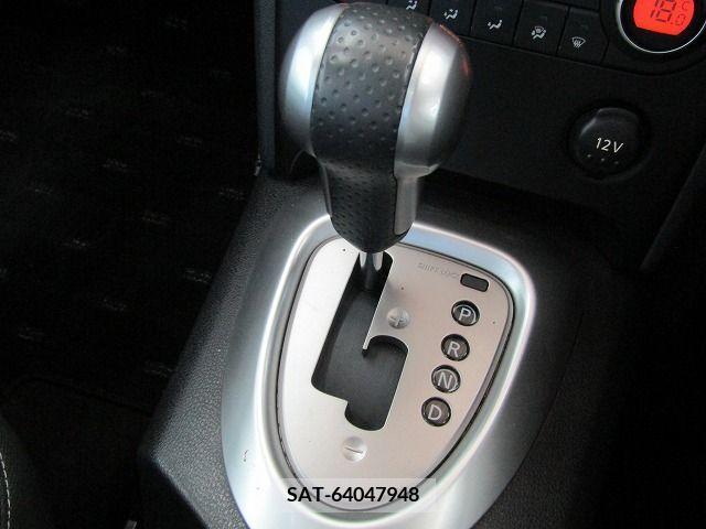 Nissan DUALIS 2010-02 296665-19
