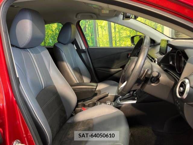 Mazda MAZDA2 2019-09 375136-8