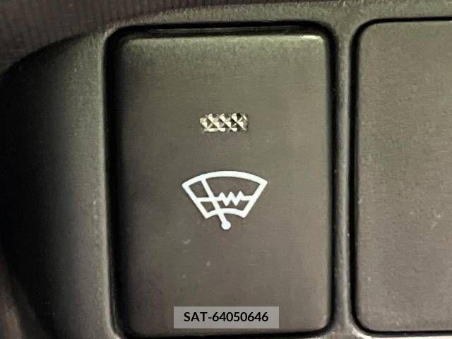 Toyota AQUA 2017-02 314288-6