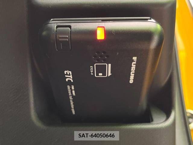 Toyota AQUA 2017-02 314288-4
