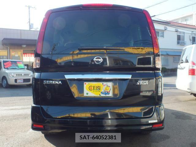 Nissan SERENA 2009-12 203599-17