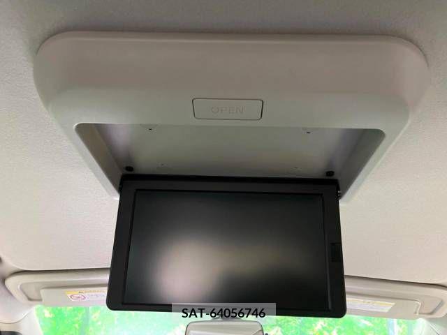 Nissan SERENA 2019-09 284150-4