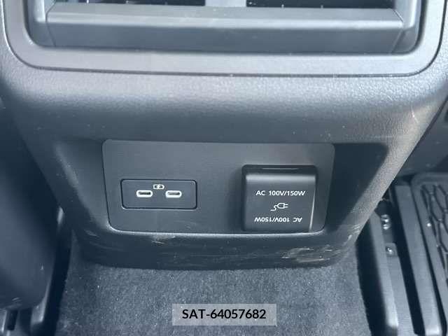 Mazda CX-60 2023-04 308645-4