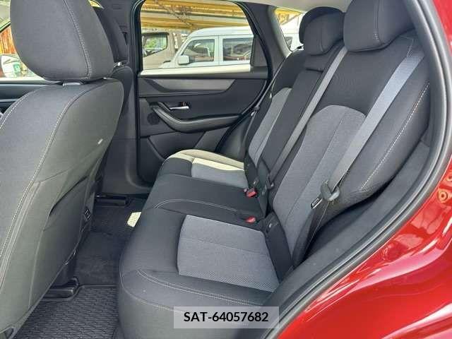 Mazda CX-60 2023-04 308645-3