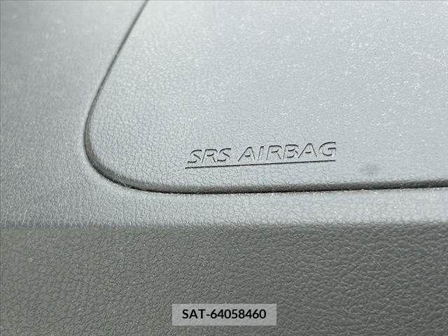 Nissan NOTE 2017-03 280216-27