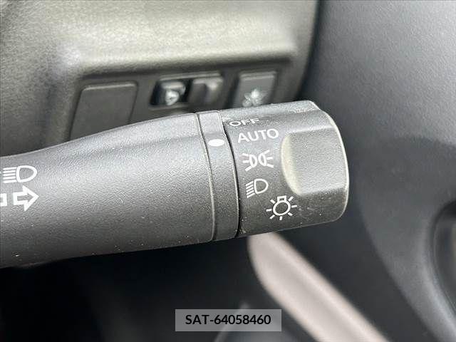 Nissan NOTE 2017-03 280216-23