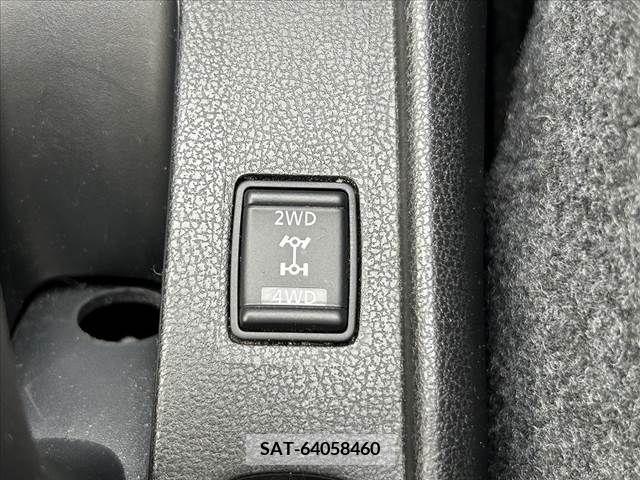 Nissan NOTE 2017-03 280216-24