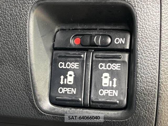 Honda N BOX CUSTOM 2013-07 306751-4