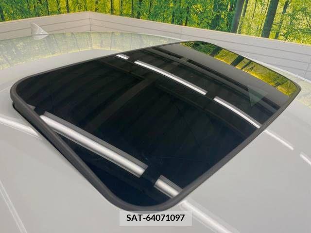 Lexus IS 2018-09 354305-4