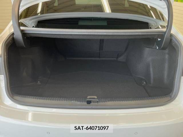 Lexus IS 2018-09 354305-10