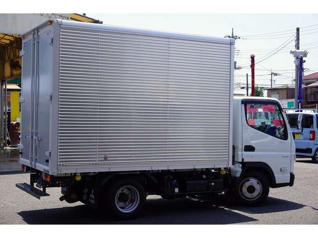 Mitsubishi CANTER 2023-02 8052-7