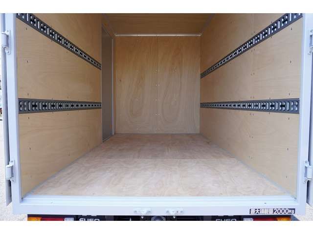 Mitsubishi CANTER 2023-02 8052-16
