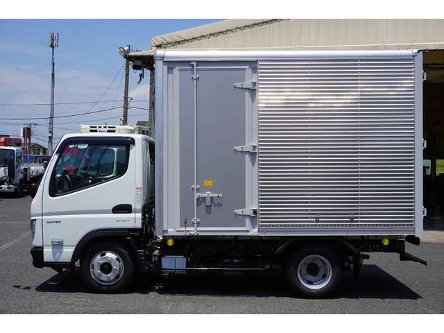Mitsubishi CANTER 2023-02 8052-2
