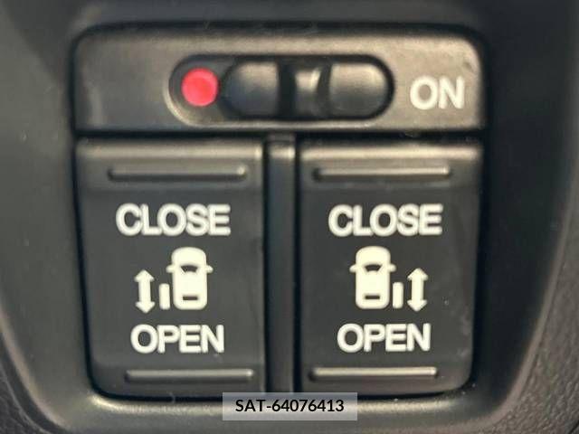 Honda N BOX CUSTOM 2015-06 306768-3