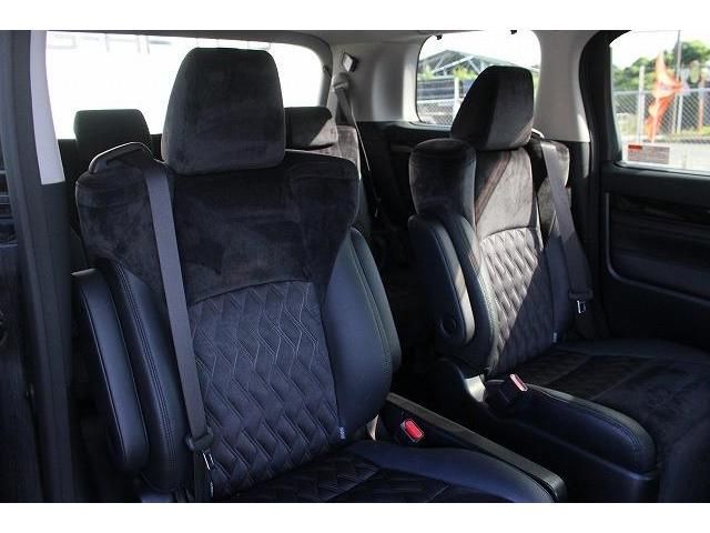 Toyota ALPHARD HYBRID 2015-04 20729-15