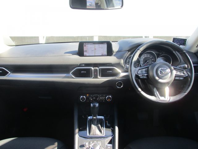 Mazda CX-5 2017-05 182716-9