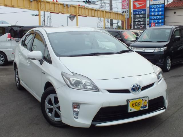 Toyota PRIUS 2013-09 6610-8