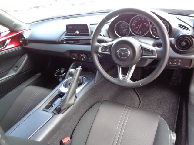 Mazda ROADSTER 2022-08 16596-1
