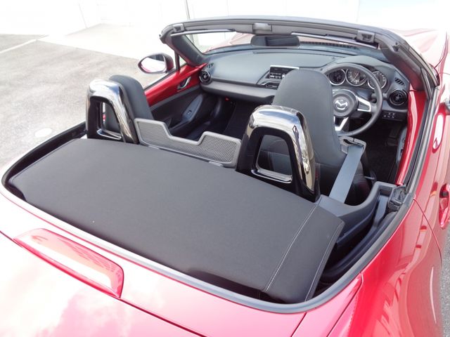 Mazda ROADSTER 2022-08 16596-13
