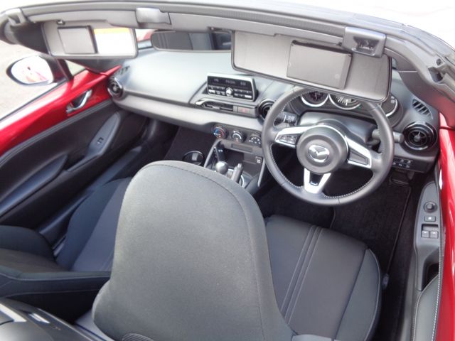 Mazda ROADSTER 2022-08 16596-23